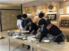 OMG队员重阳节探访颐养院老人 陪伴虽短却暖人心