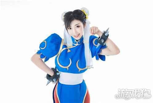流鼻血皆因街霸对决 宅男女神的召唤更刺激