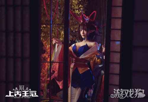 简言、千夜未来cos上古王冠龙姬等人气英雄
