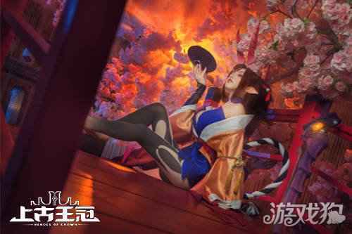简言、千夜未来cos上古王冠龙姬等人气英雄