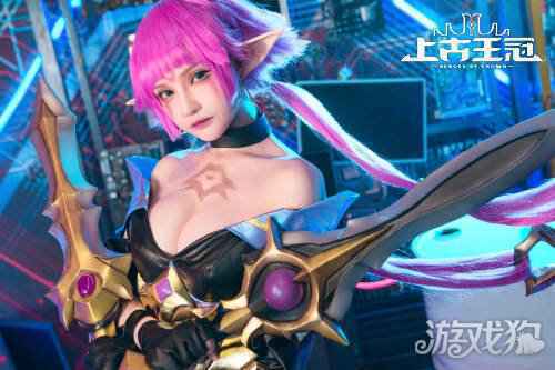简言、千夜未来cos上古王冠龙姬等人气英雄