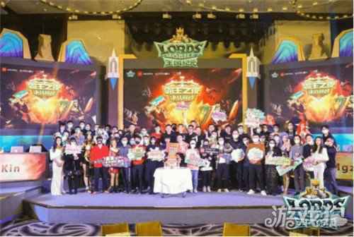 为庆祝五周年生日 王国纪元竟举办了一场“欧皇”大会？