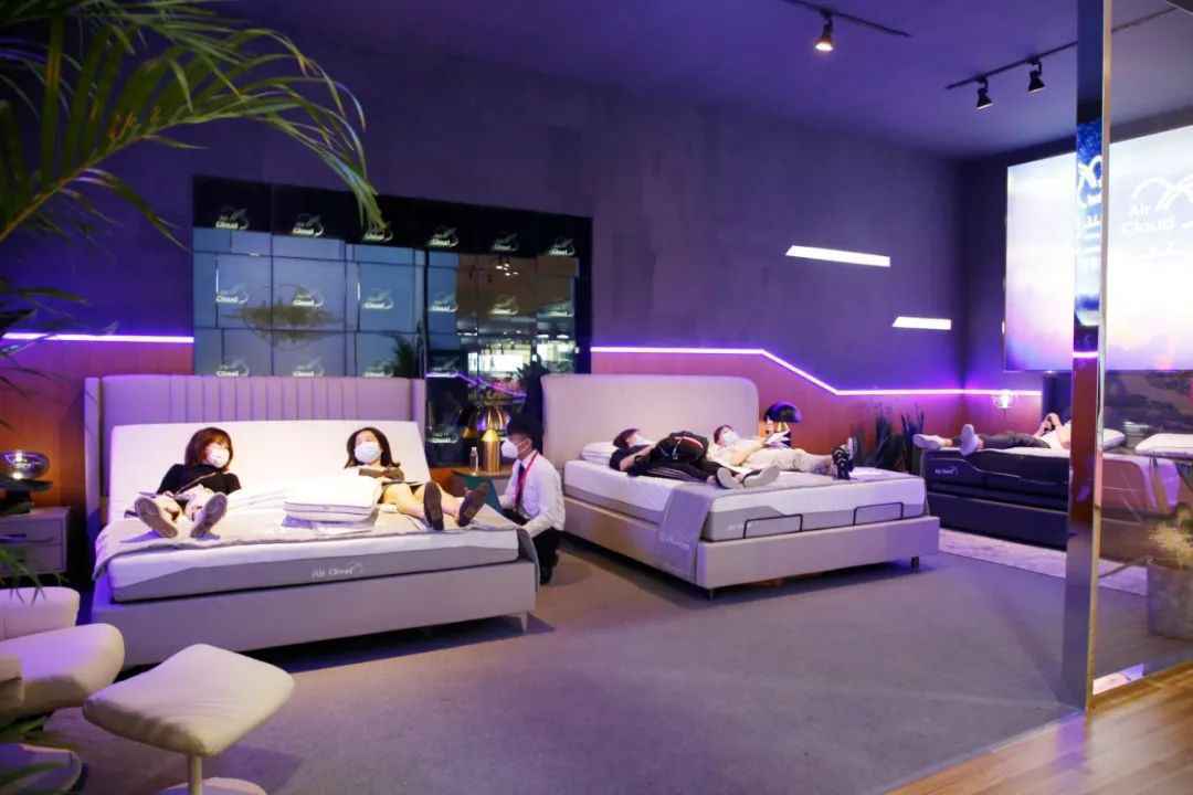 智能家居黑马杀出,雅兰惊艳亮相广州展