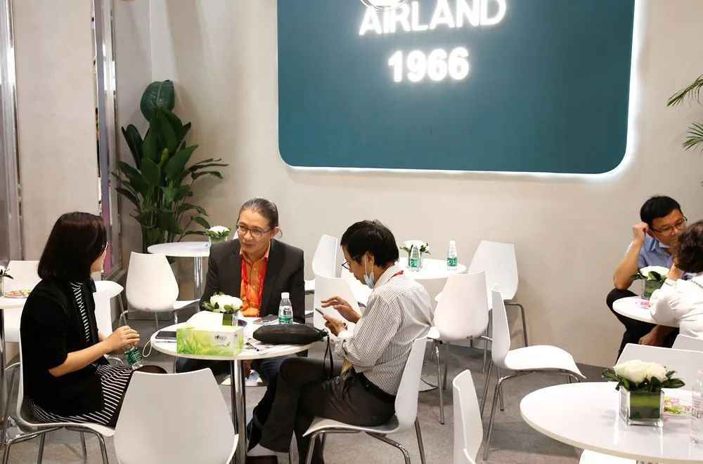 智能家居黑马杀出,雅兰惊艳亮相广州展