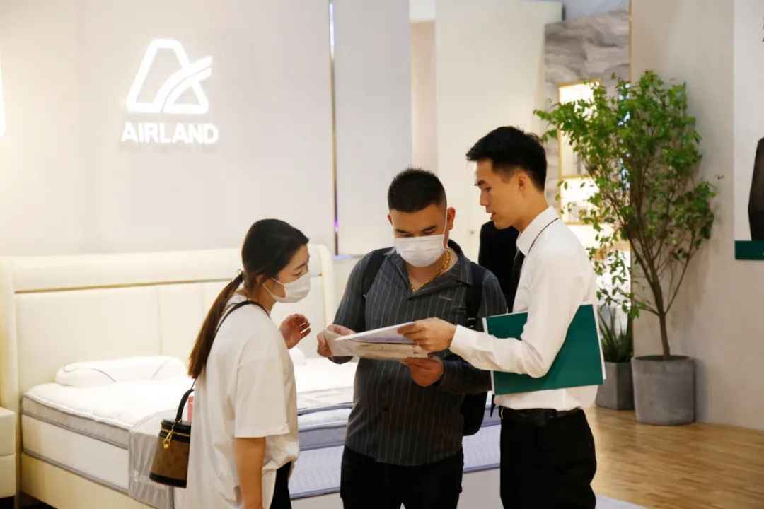 智能家居黑马杀出,雅兰惊艳亮相广州展