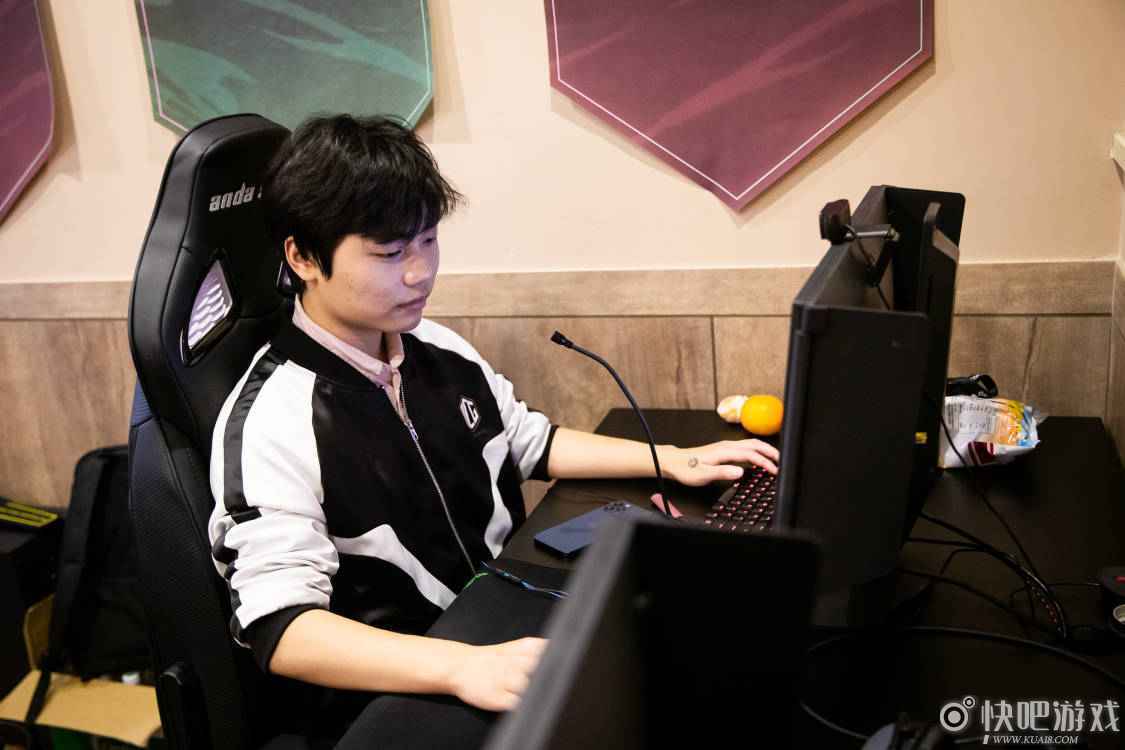 PGI.S即将收官，32支豪强百万美金将花落谁家