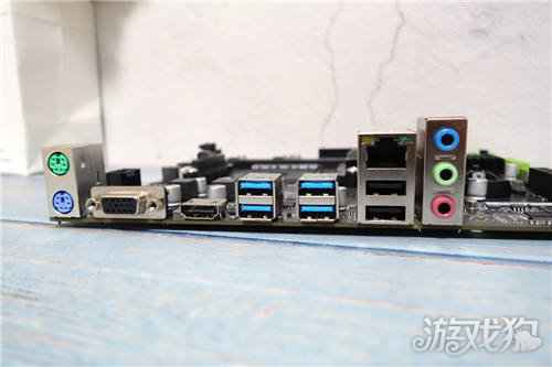 艾尔莎EA A520M-E带你玩转狙击手幽灵战士契约2