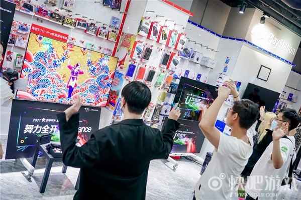 实力够硬才够爽 这场京东海信嗨玩趴告诉你游戏该怎么玩