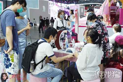 杜拉拉升职记手游完美落幕ChinaJoy精彩回顾
